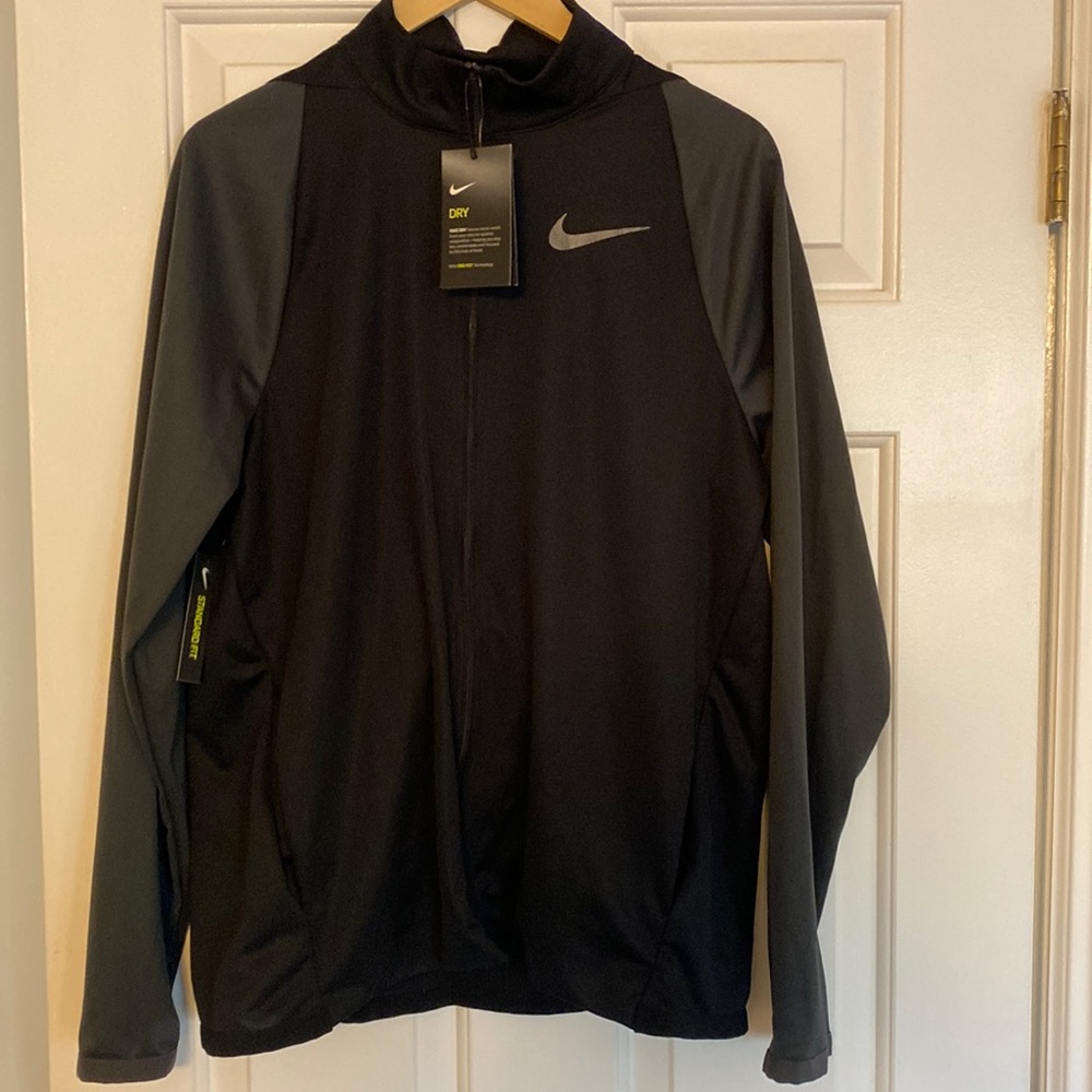 New Nike dri-fit jacket